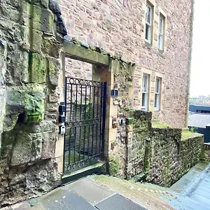 Advocates Apartment